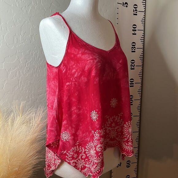 RUE 21 red embroidered handkerchief top with skinny adjustable straps size small - Picture 8 of 11